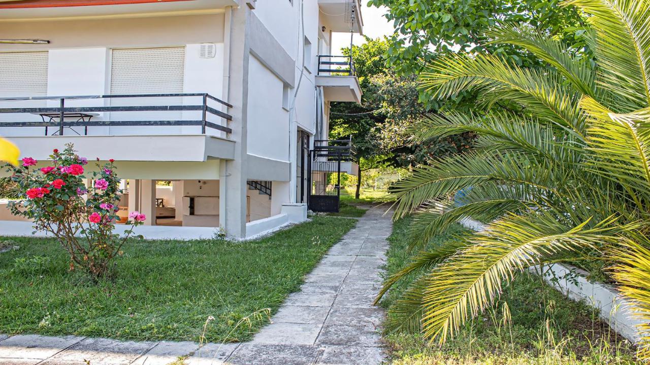 Apartment 45M2 In Asproválta Eksteriør bilde